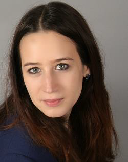 Girardet, Laura